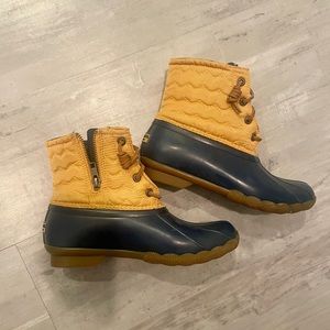 Sperry Saltwater Boots Size 6